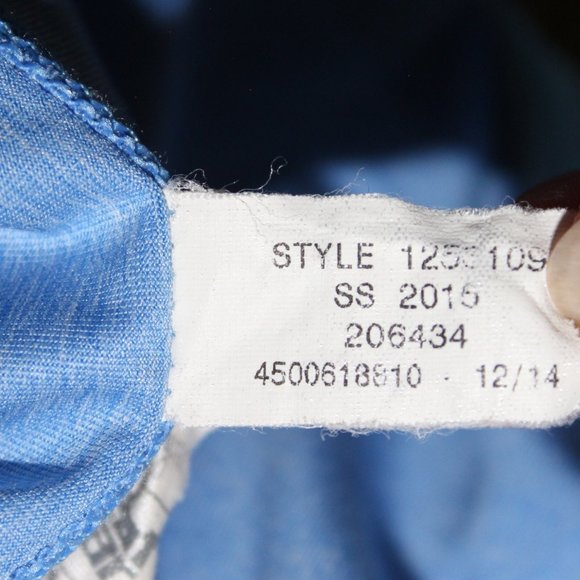 Under Armour ISO-Chill Heatgear V-Neck Blue Coral Fitted Short Sleeve Shirt ~S~ - Picture 10 of 10